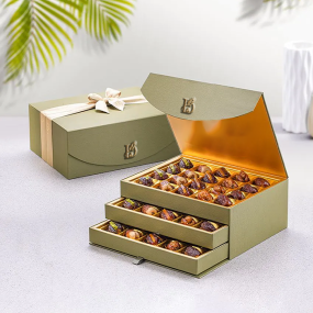 LUXURY GIFT BOX STUFFED DATES ...